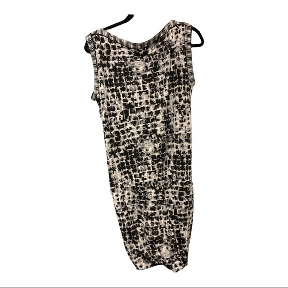 BCBGmaxazria dress sz M - Picture 2 of 2